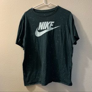 Nike women’s the nike tee acid wash size XL